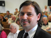 Vortrag von Dr. <b>Gianmaria Zamagni</b> im Radio - 2011-12-12_vortrag_zamagni_180x135