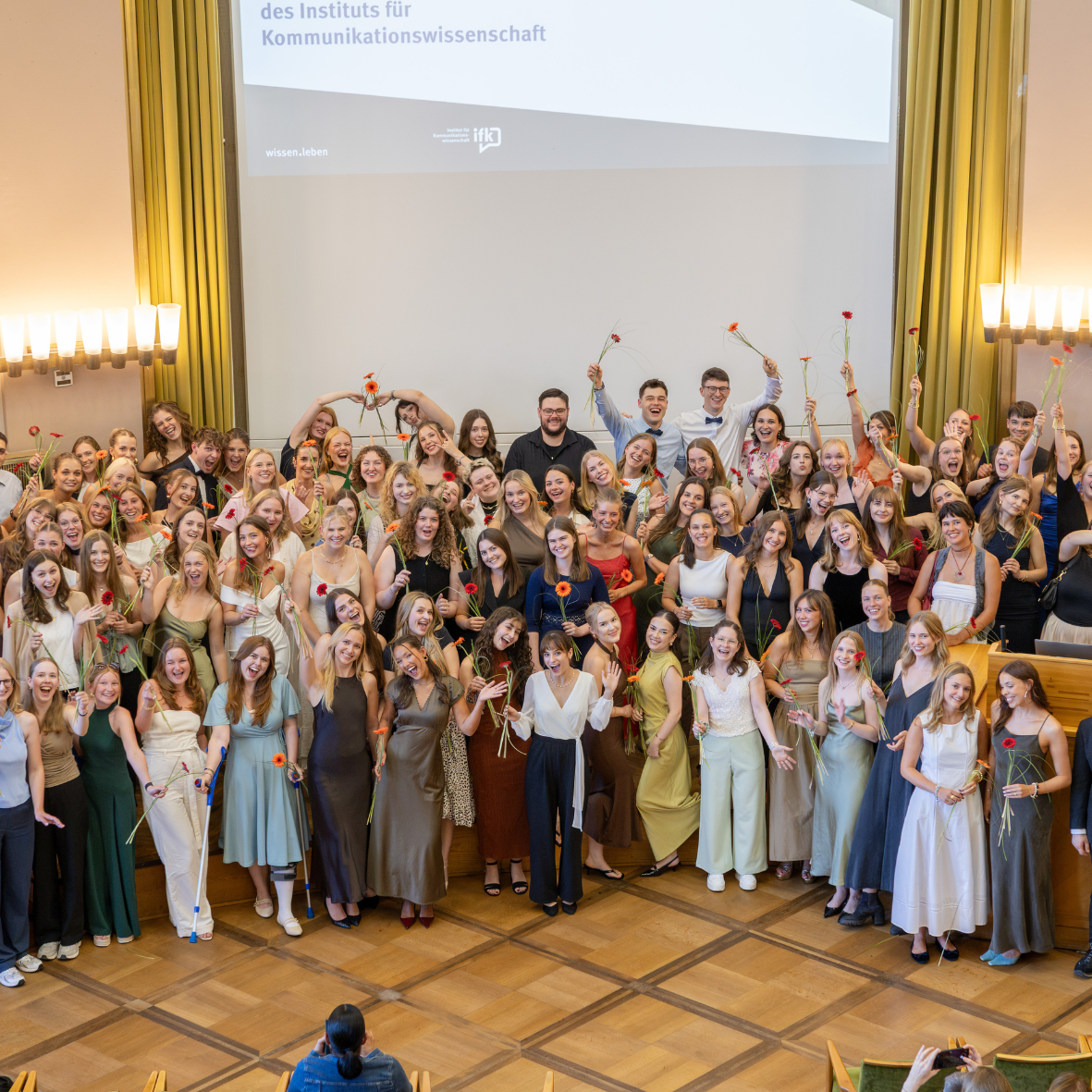 BachelorabsolventInnen SS26