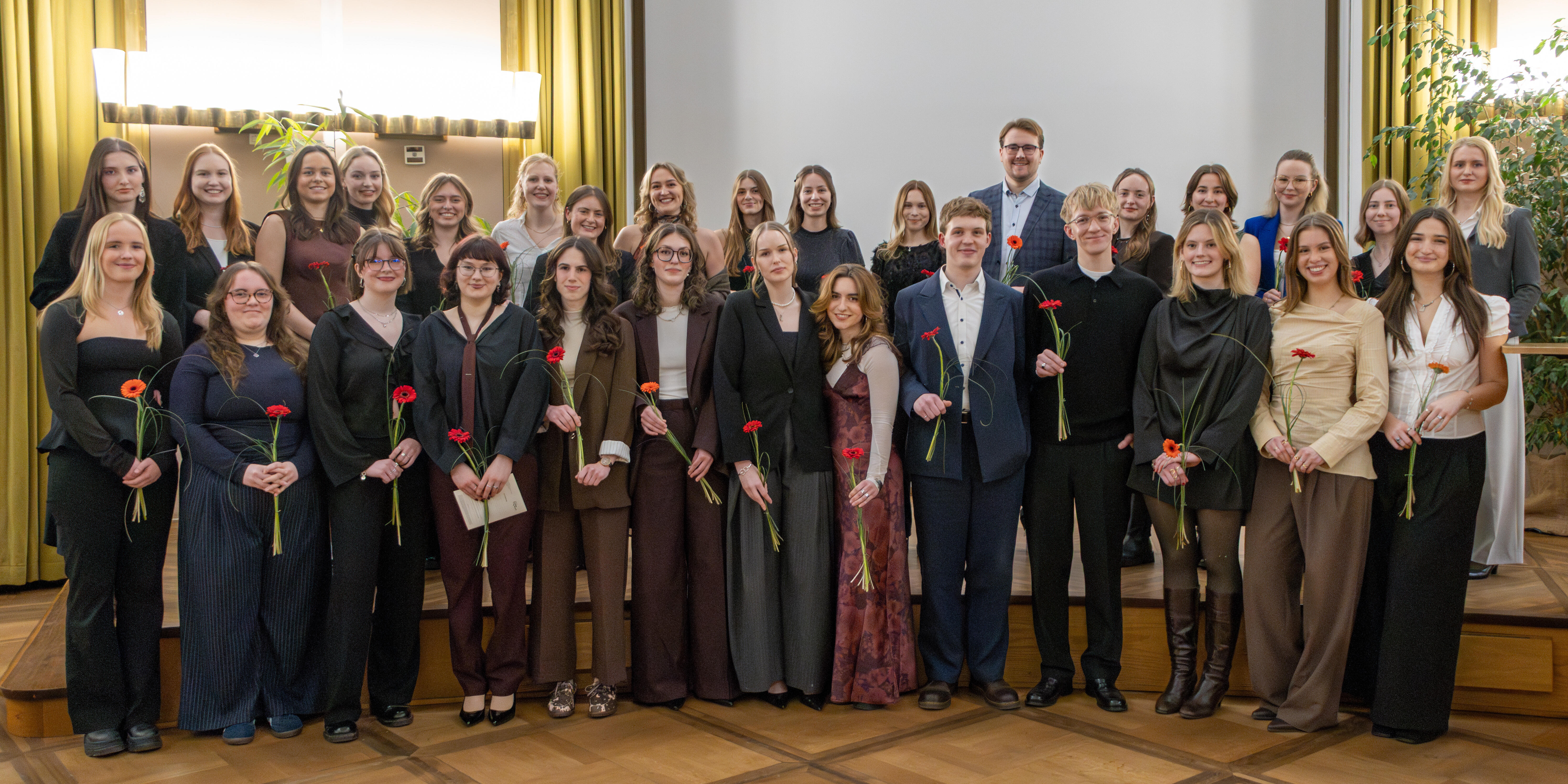 Foto der Bachelor-Absolvent*innen