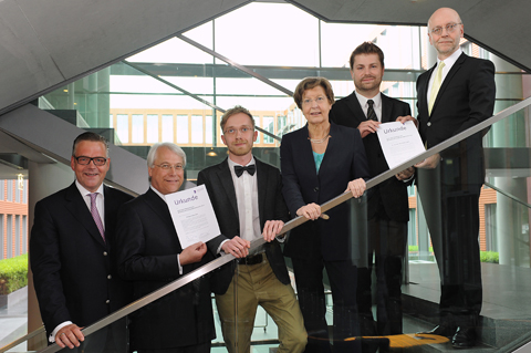 Preisverleihung 2014: V.l.n.r.: Markus Schabel, Prof. Dr. Hans-Michael Wolffgang, Philipp Pabst, Prof. Dr. Ursula Nelles, Dr. Niki Tomas Loges, Dr. Paul-Josef Patt