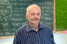 apl. Prof. Dr.  Lutz Hille
