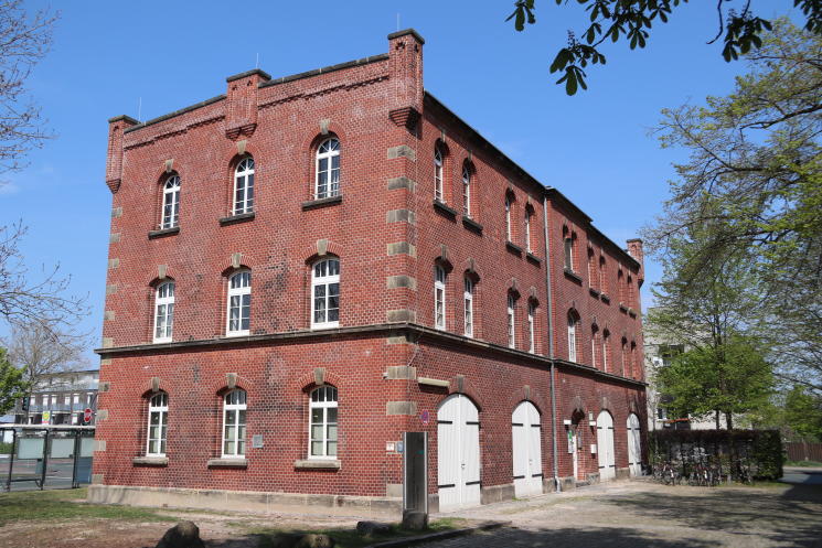 Institute Of Business Administration At The Department Of Chemistry And Pharmacy