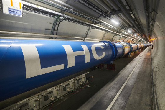 Das Forschungsteam wertete unter anderem teilchenphysikalische Daten aus, die am Teilchenbeschleuniger LHC am CERN in Genf gewonnen werden.<address>© CERN - Samuel Joseph Hertzog</address>