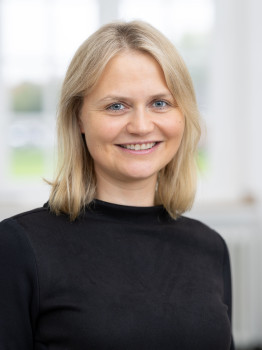 Wirtschaftswissenschaftlerin Prof. Dr. Julia Backmann<address>© Uni MS - Peter Leßmann</address>